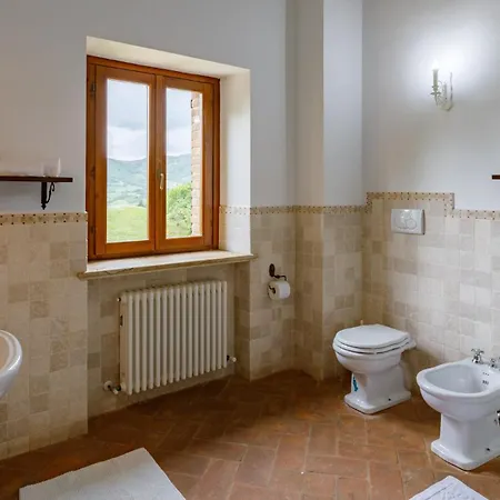 Agostini 10, Emma 빌라 *