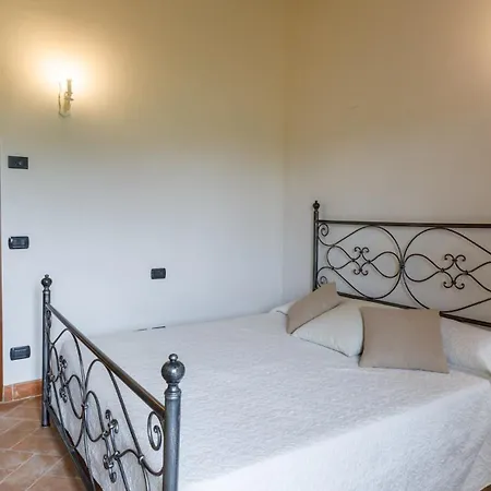 Agostini 10, Emma Piandimeleto