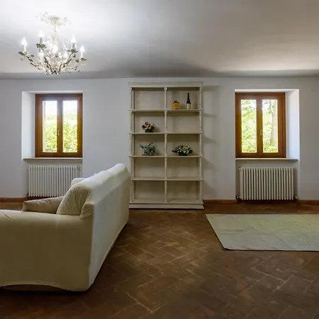 Willa Agostini 10, Emma *