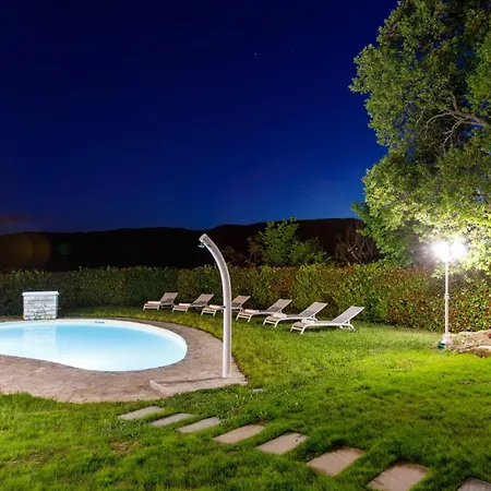 Agostini 10, Emma Willa Piandimeleto